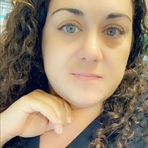 Meet your Posher, Mandy